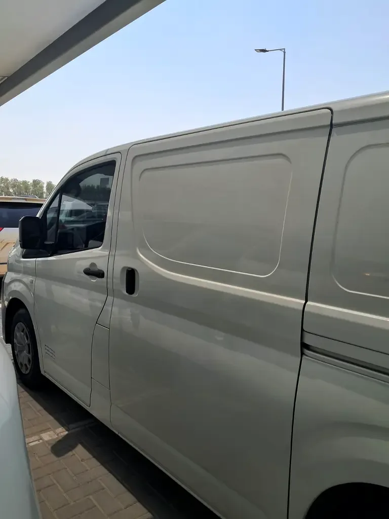 Toyota Hiace 3.5 MT (281 حصان) - 7