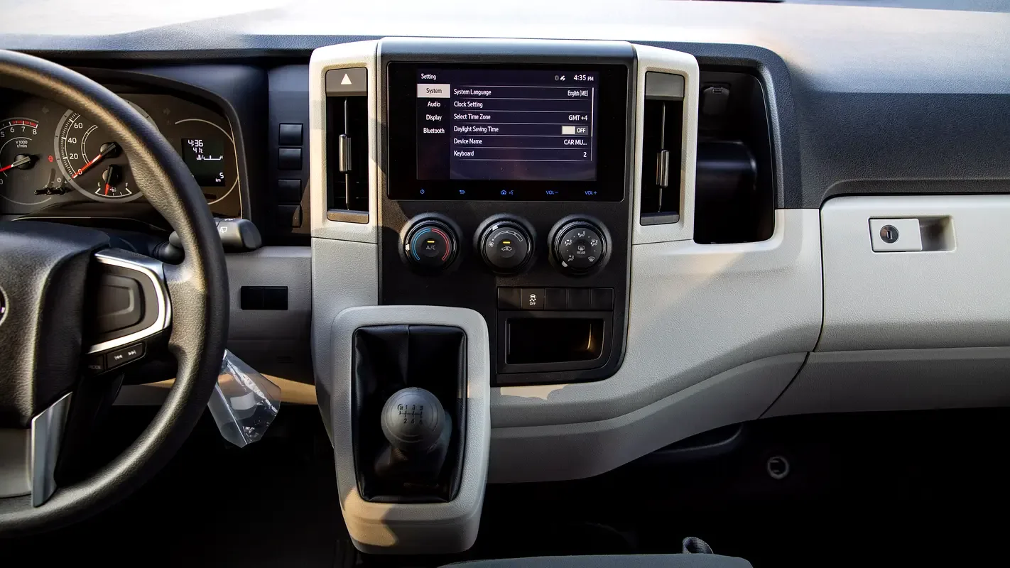 Toyota Hiace 3.5 MT (281 حصان) - 14