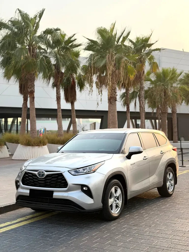 Toyota Highlander 2.5 AT (246 hp)