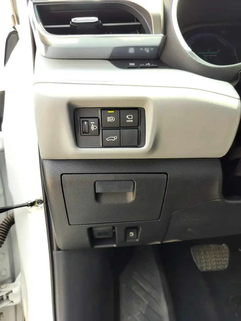 Toyota Highlander 2.5 AT (246 hp) - 16