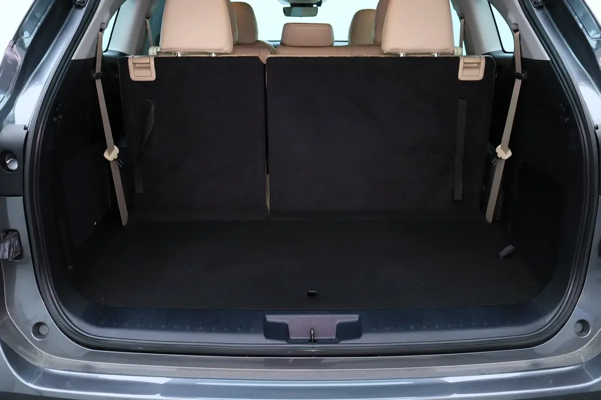 Toyota Highlander 2.5 AT (246 hp) - 19