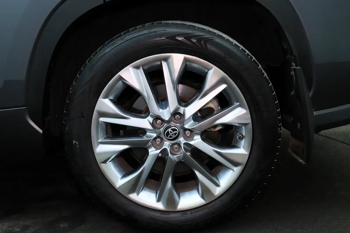 Toyota Highlander 2.5 AT (246 hp) - 20