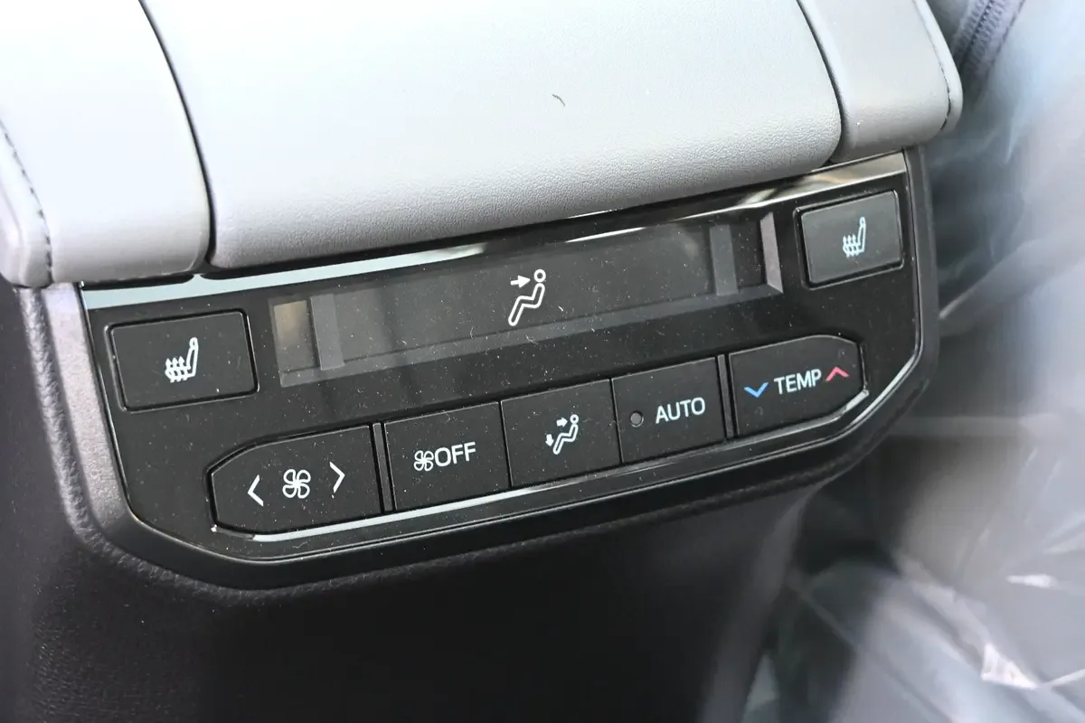 Toyota Highlander 2.5 AT (246 حصان) - 7