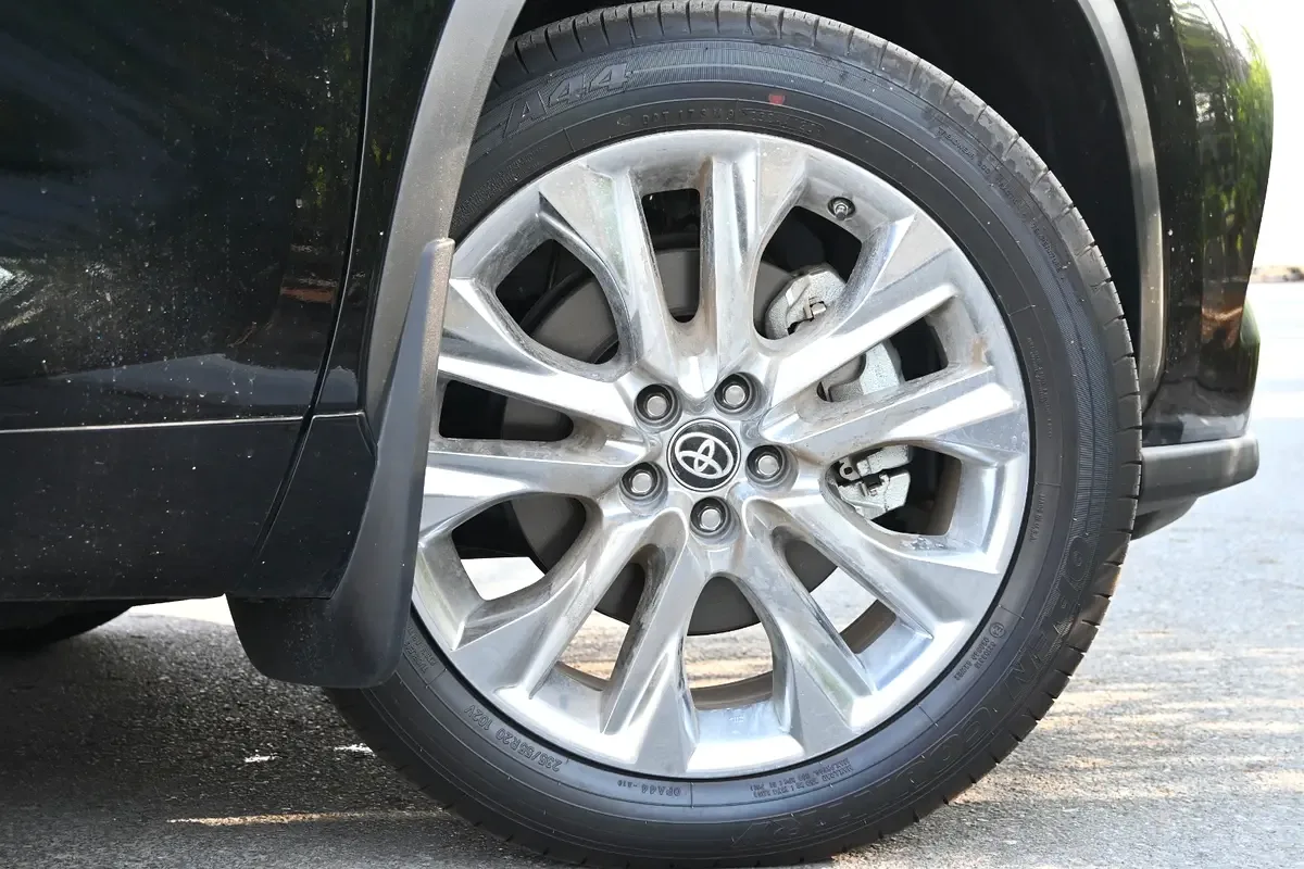 Toyota Highlander 2.5 AT (246 حصان) - 15