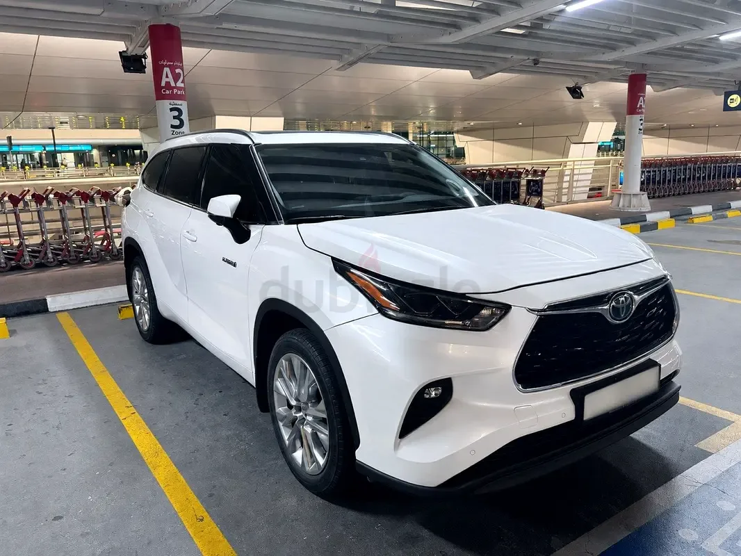 Toyota Highlander 2.5 AT 4WD (248 hp)