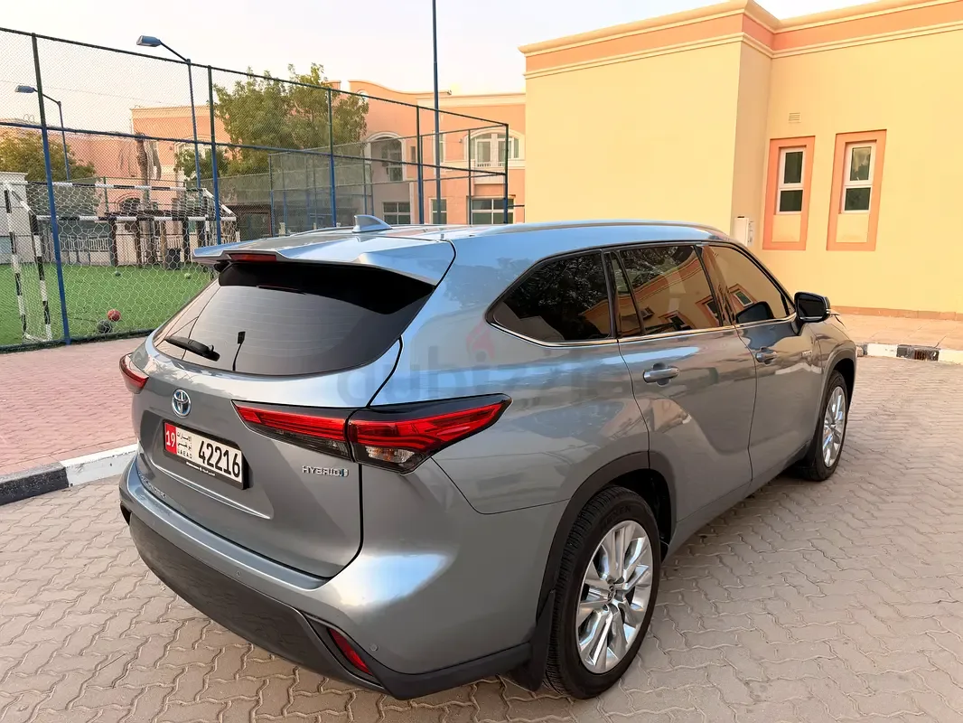 Toyota Highlander 2.5 AT 4WD (248 hp) - 6