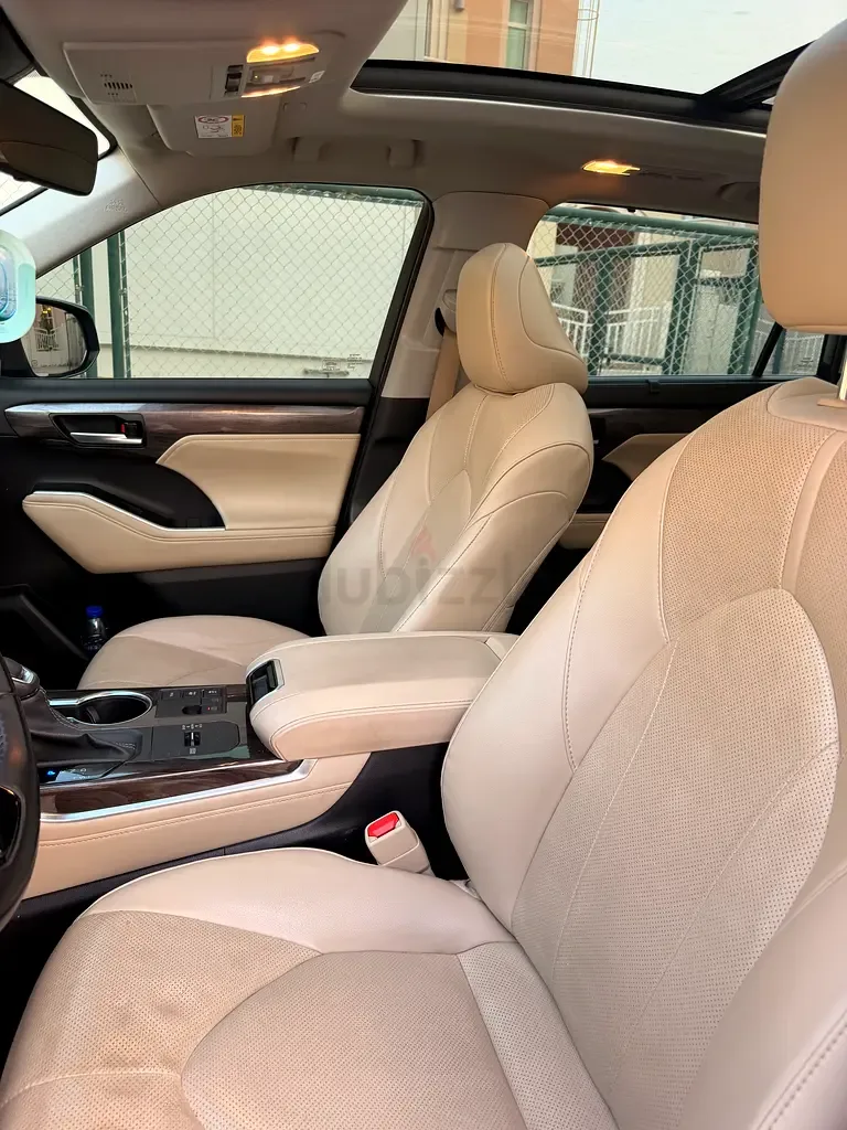 Toyota Highlander 2.5 AT 4WD (248 hp) - 9
