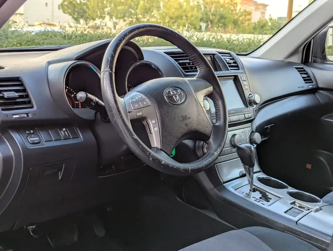 Toyota Highlander 3.5 AT 7seat (270 حصان) - 8