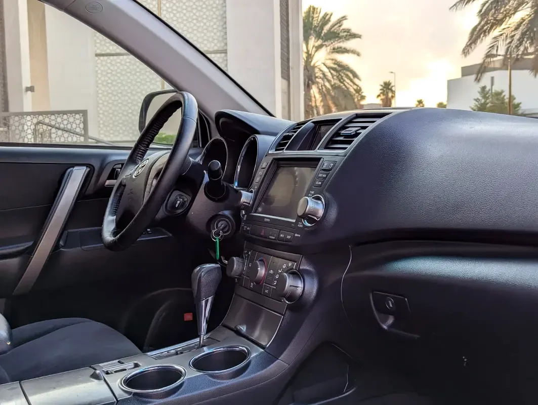 Toyota Highlander 3.5 AT 7seat (270 حصان) - 10