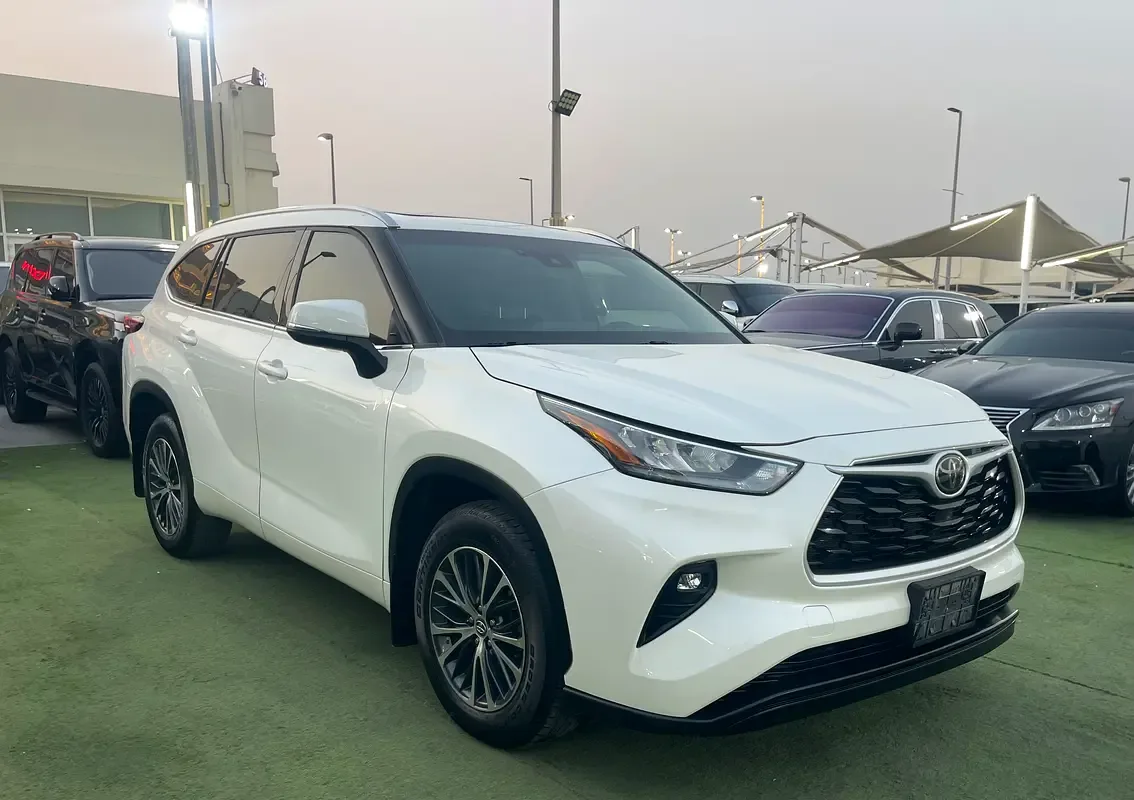 Toyota Highlander 3.5 AT AWD (249 hp)