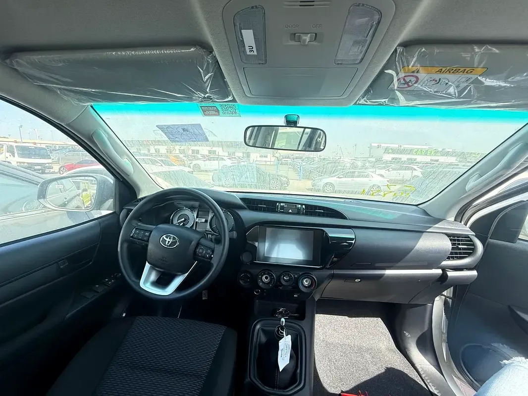Toyota Hilux 2.4 AT 4WD (150 hp) - 5