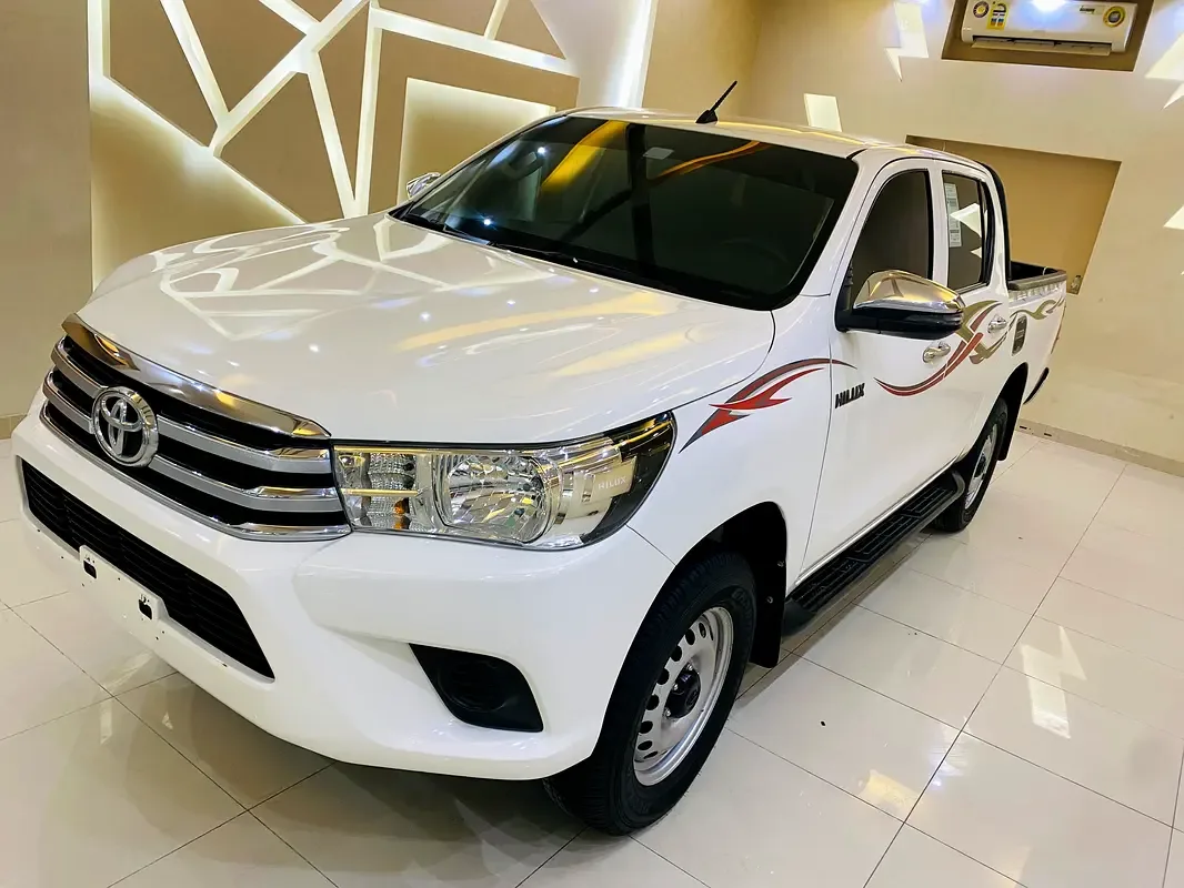 Toyota Hilux 2.4 D MT AWD (150 hp) - 4