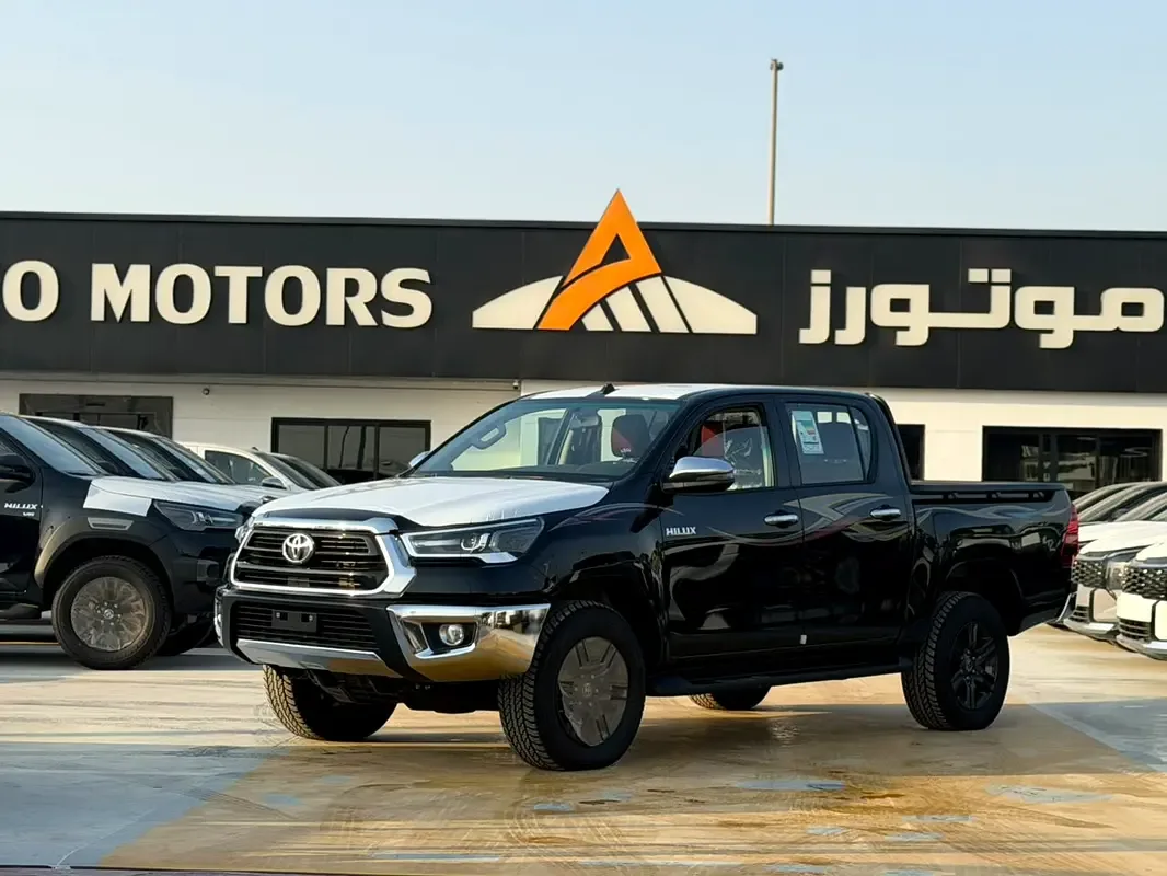 Toyota Hilux 2.7 AT RWD (166 حصان) - 3
