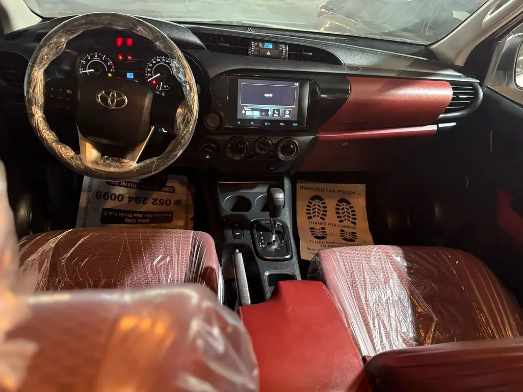 Toyota Hilux 2.7 AT RWD (166 حصان) - 13