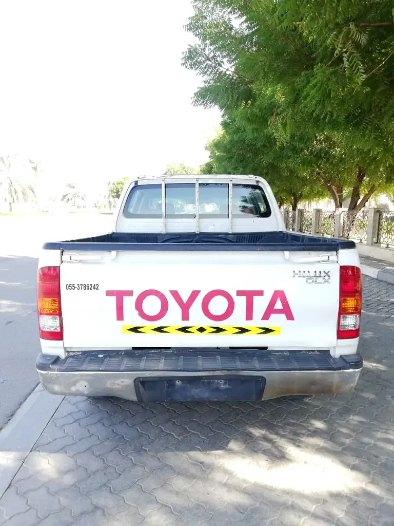 Toyota Hilux 2.7 MT (163 حصان) - 5