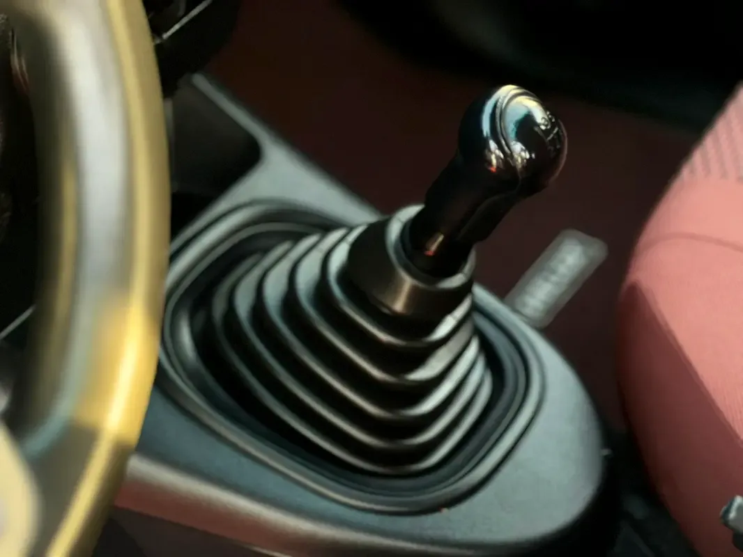Toyota Hilux 2.7 MT (164 hp) - 15