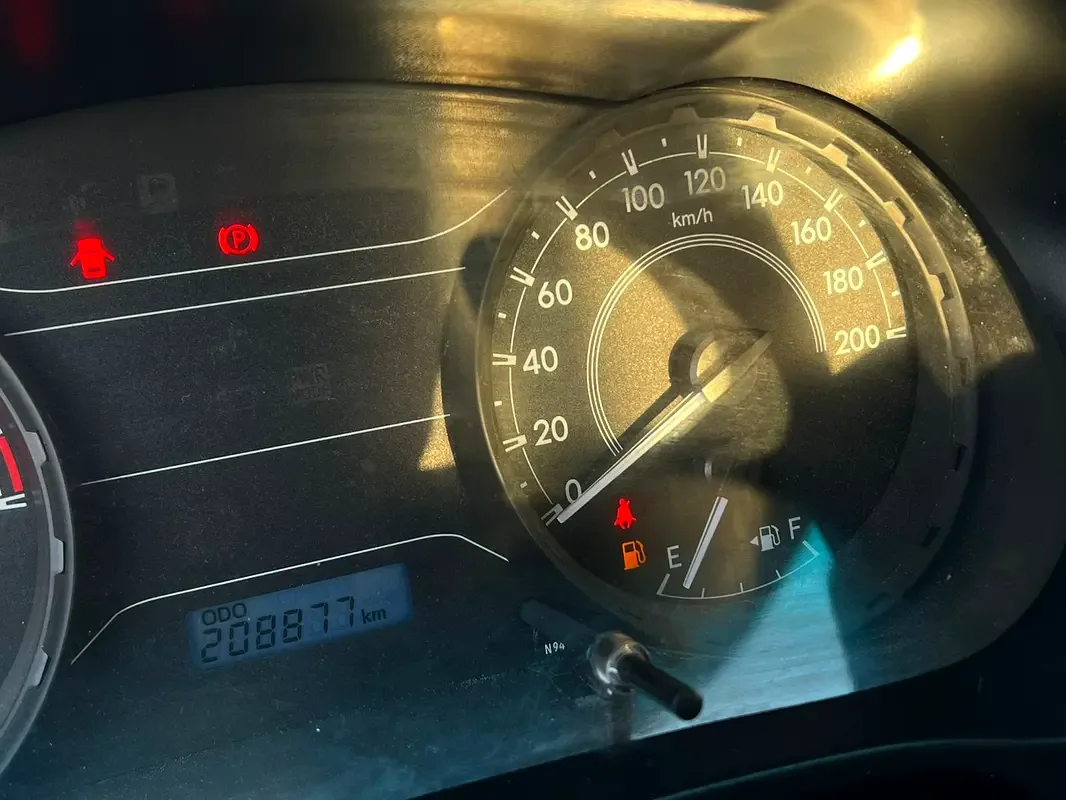 Toyota Hilux 2.7 MT (164 hp) - 18