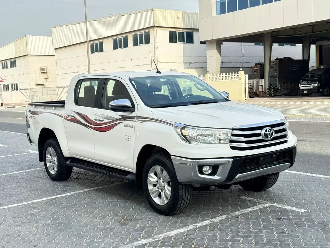 Toyota Hilux 2.7 MT (164 hp) - 7