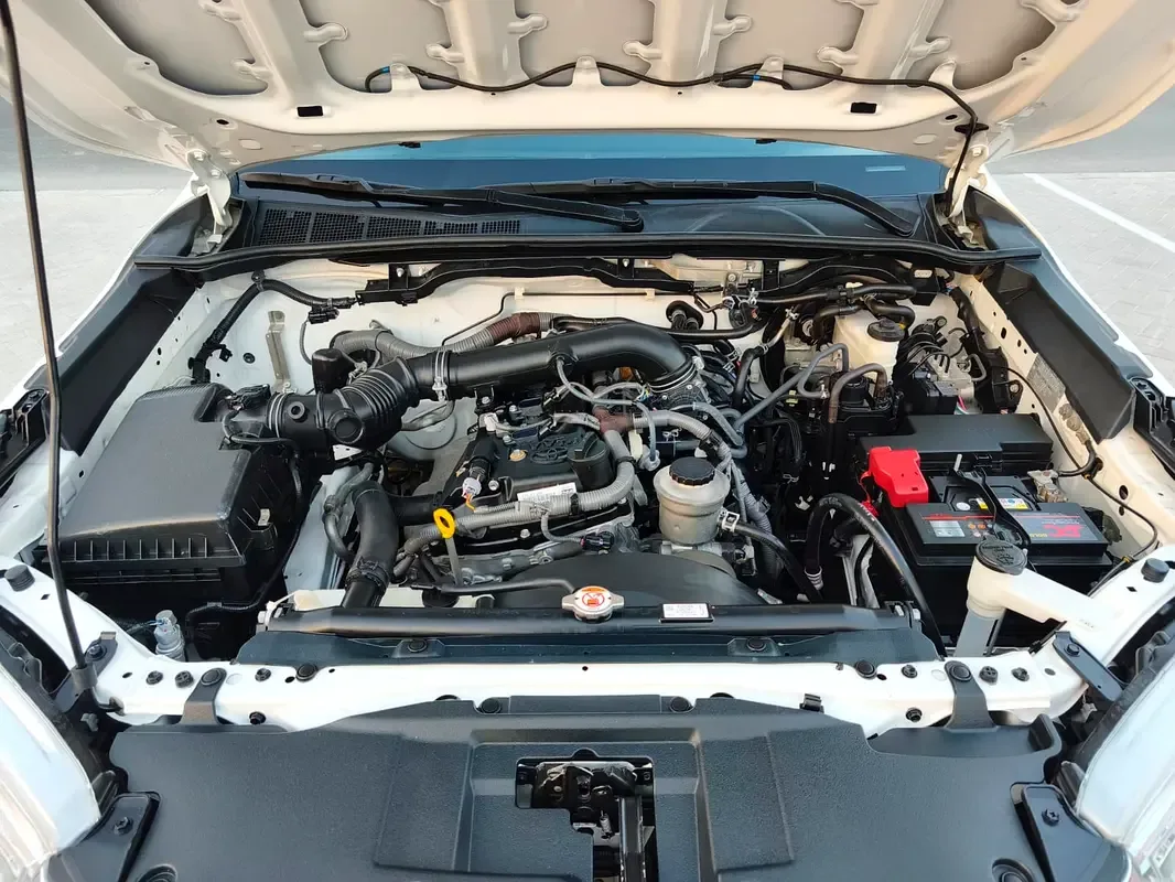 Toyota Hilux 2.7 MT 4WD (164 hp) - 15