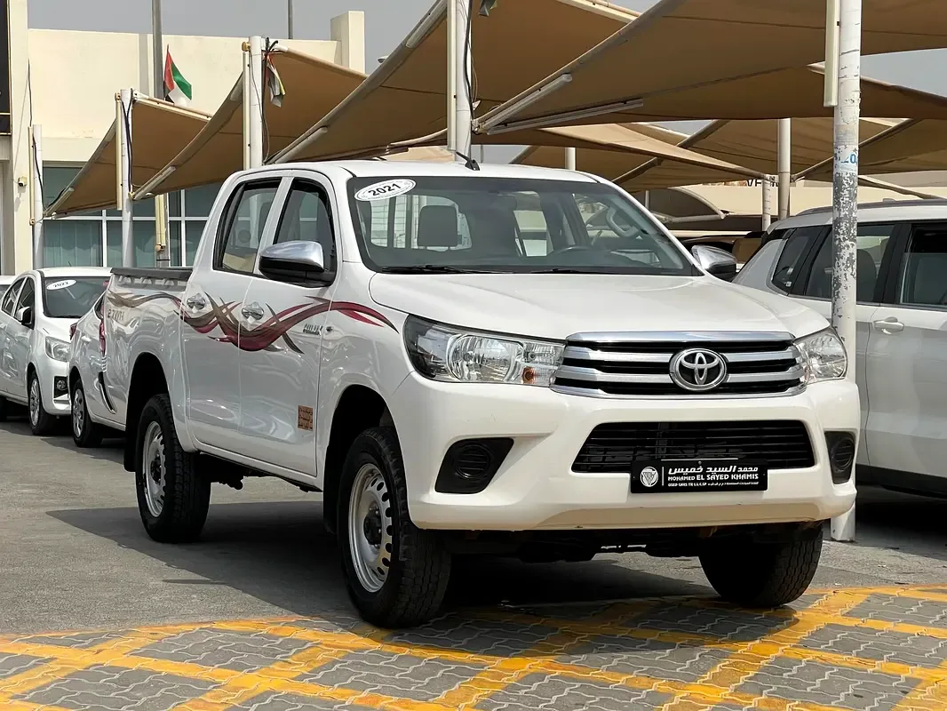 Toyota Hilux 2.8 AT AWD (177 hp) - 3