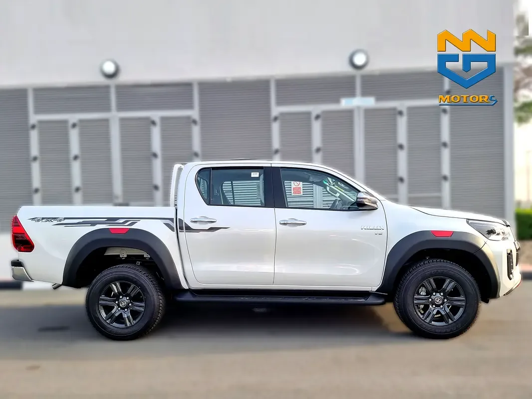 Toyota Hilux 2.8 D AT RWD (204 hp) - 5