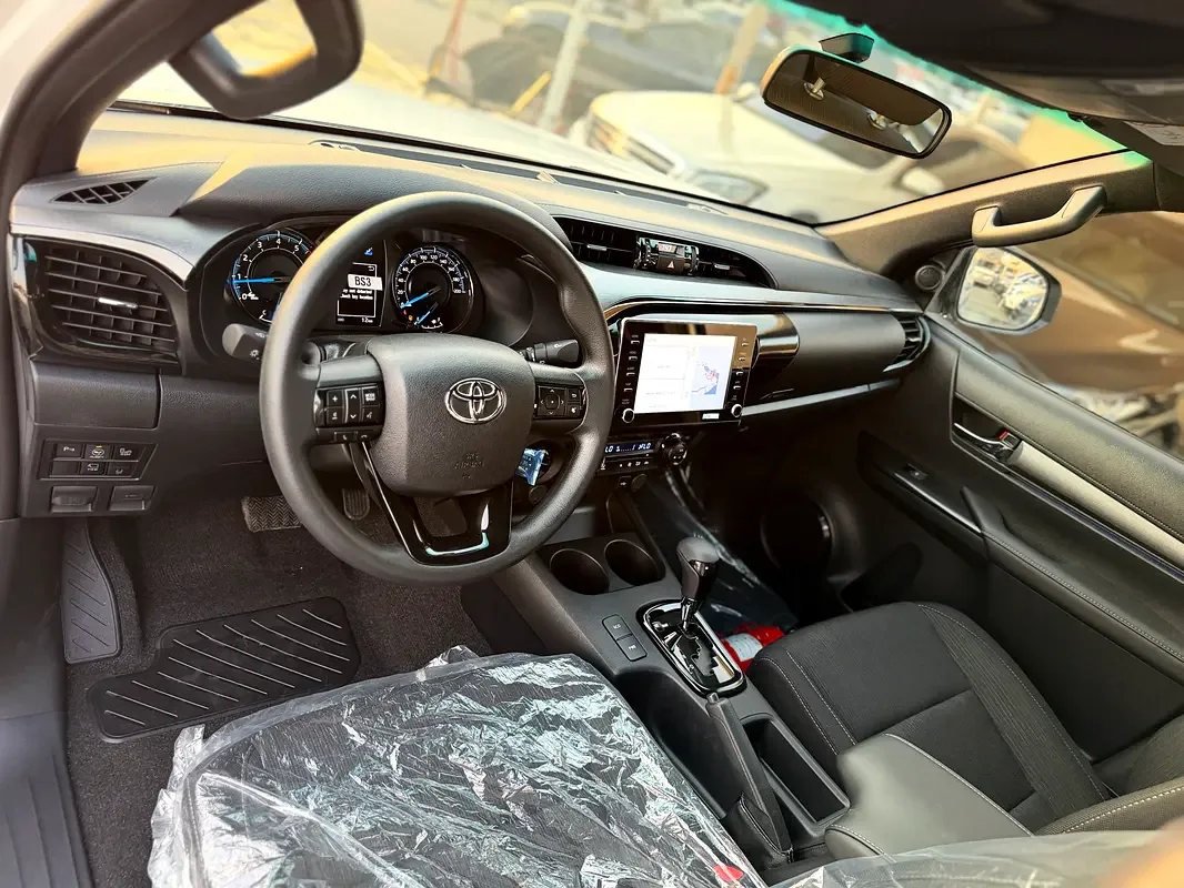 Toyota Hilux 4.0 AT 4WD (238 hp) - 12