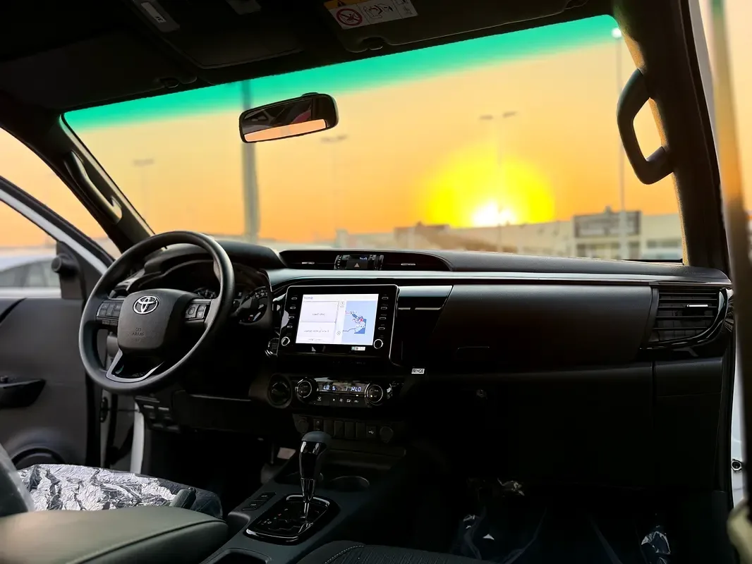 Toyota Hilux 4.0 AT 4WD (238 hp) - 11