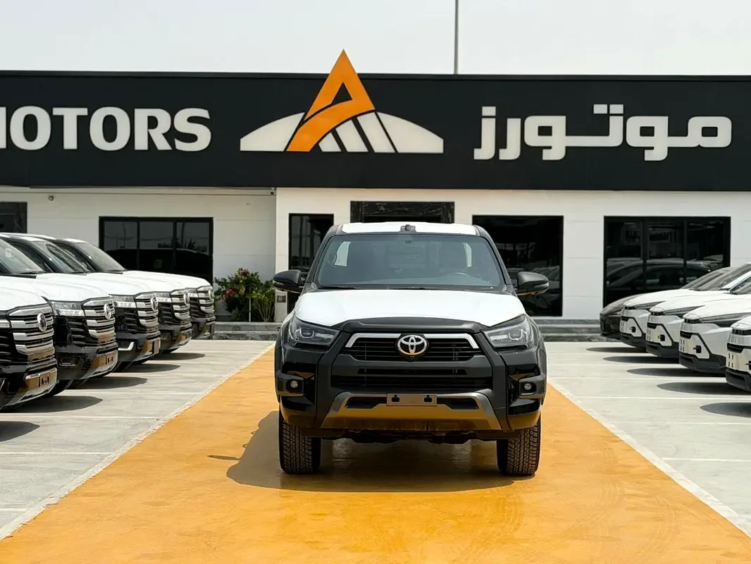 Toyota Hilux 4.0 AT 4WD (238 hp)