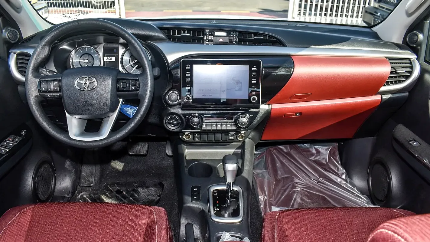 Toyota Hilux 4.0 AT 4WD (238 hp) - 11