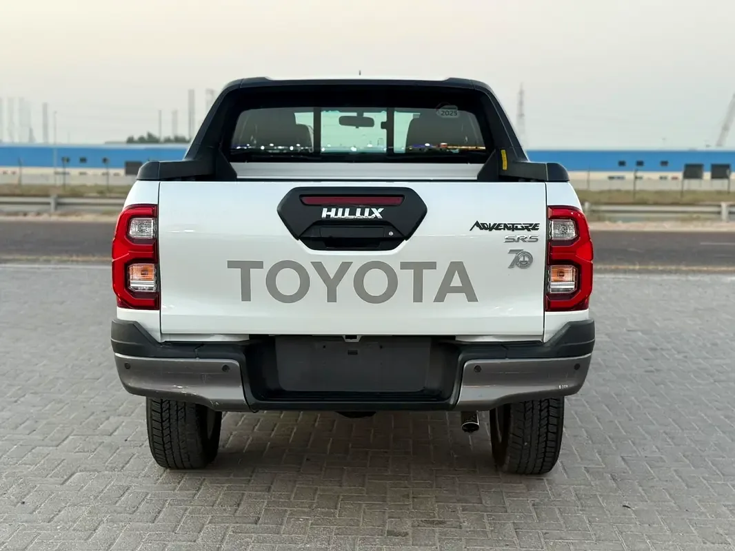 Toyota Hilux 4.0 AT 4WD (238 hp) - 6