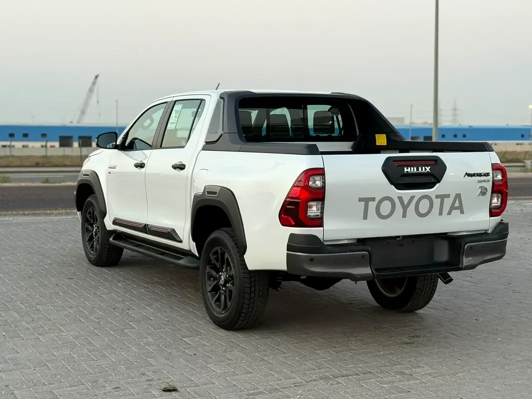 Toyota Hilux 4.0 AT 4WD (238 hp) - 5