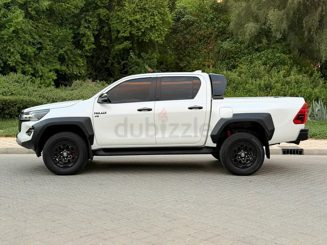 Toyota Hilux 4.0 AT 4WD (238 hp) - 4