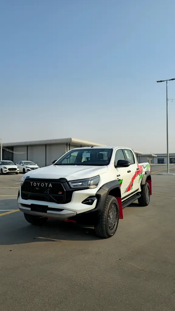 Toyota Hilux AT AWD (196 hp) - 2