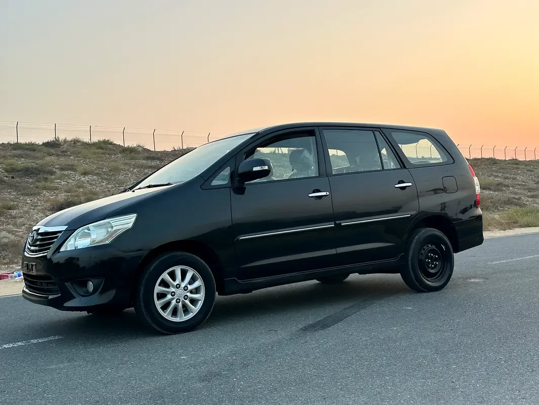 Toyota Innova 2.0 AT (136 hp) - 6