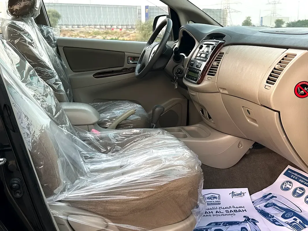 Toyota Innova 2.0 AT (136 hp) - 10