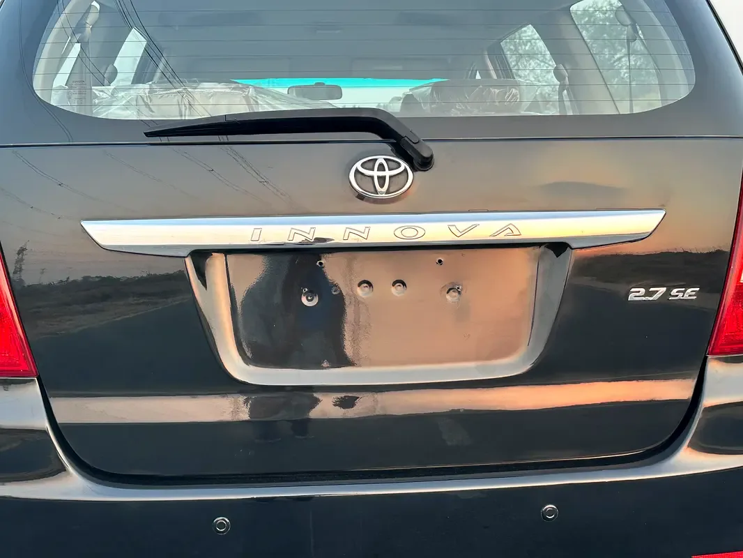 Toyota Innova 2.0 AT (136 hp) - 17