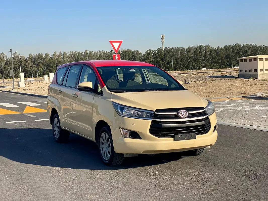 Toyota Innova 2.0 CVT (174 hp)
