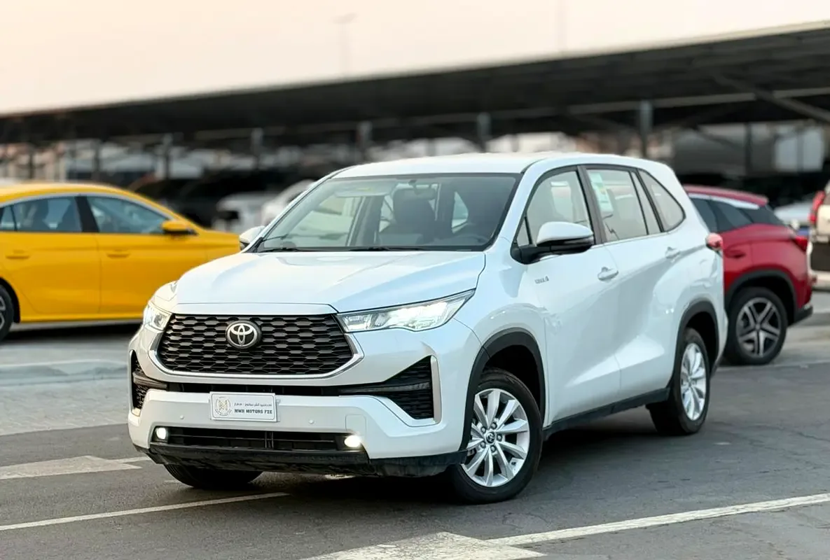 Toyota Innova 2.0 CVT (174 hp)