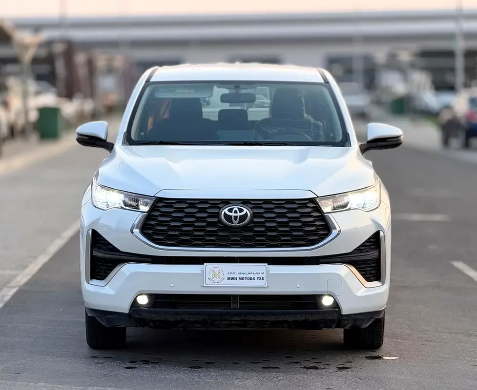 Toyota Innova 2.0 CVT (174 hp) - 2