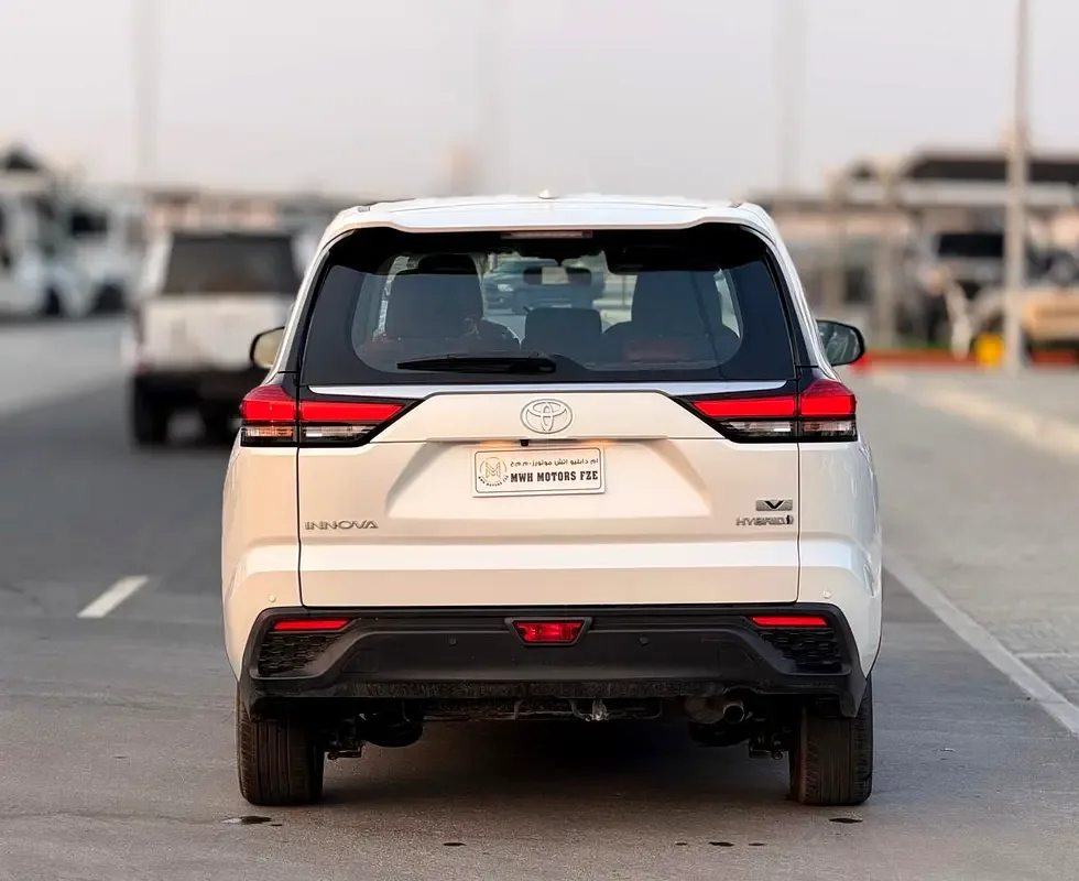 Toyota Innova 2.0 CVT (174 hp) - 6