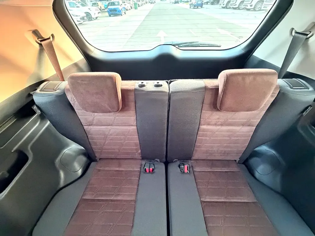 Toyota Innova 2.0 CVT (174 hp) - 16