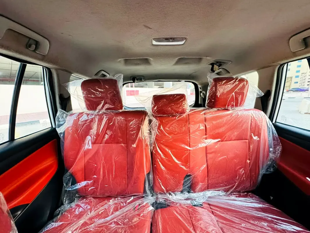 Toyota Innova 2.7 AT 8seat (158 حصان) - 10