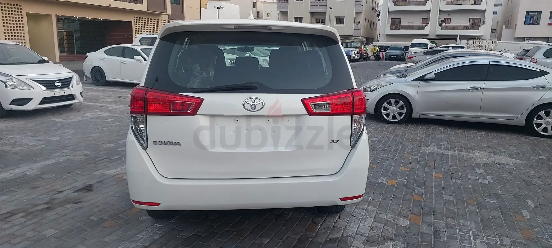 Toyota Innova 2.7 AT 8seat (158 حصان) - 6