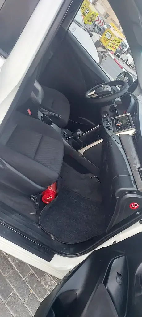 Toyota Innova 2.7 AT 8seat (158 حصان) - 15