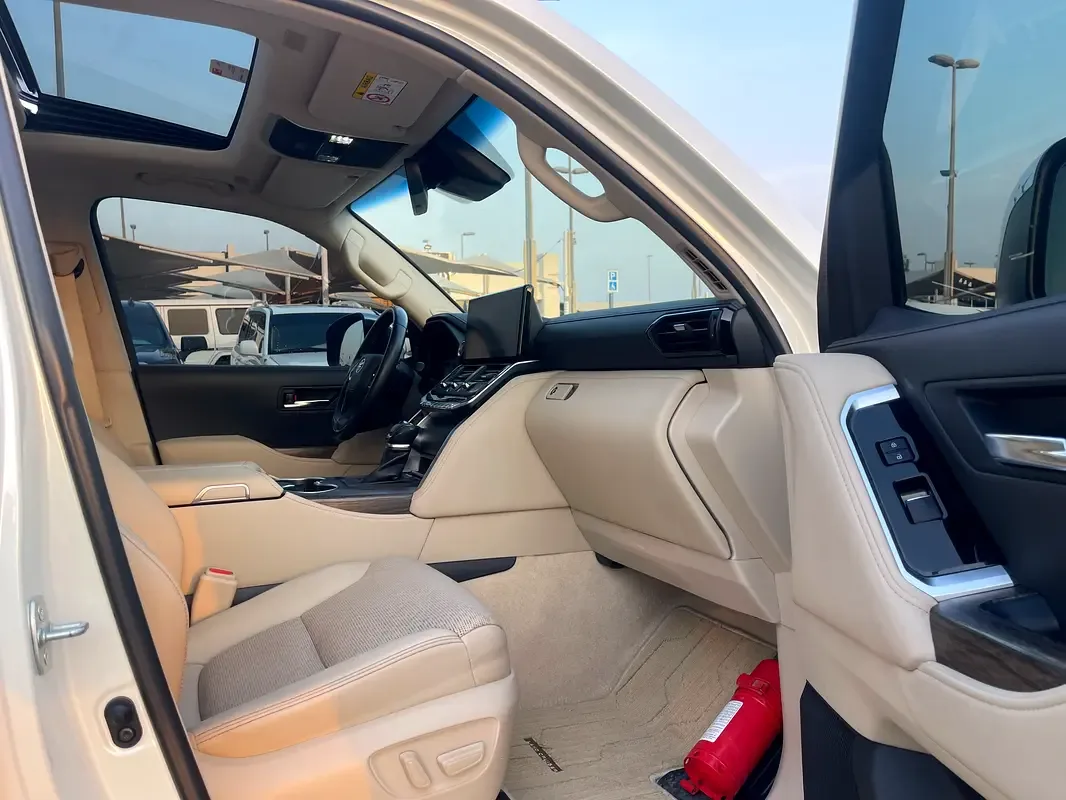 Toyota Land Cruiser 3.4 AT AWD (309 حصان) - 16