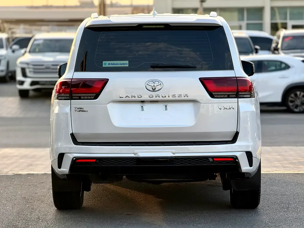 Toyota Land Cruiser 3.4 AT AWD (309 حصان) - 12