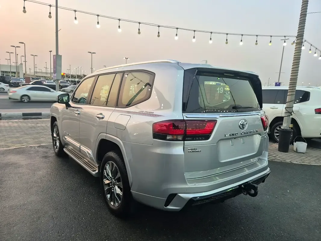 Toyota Land Cruiser 3.4 AT AWD (309 حصان) - 6