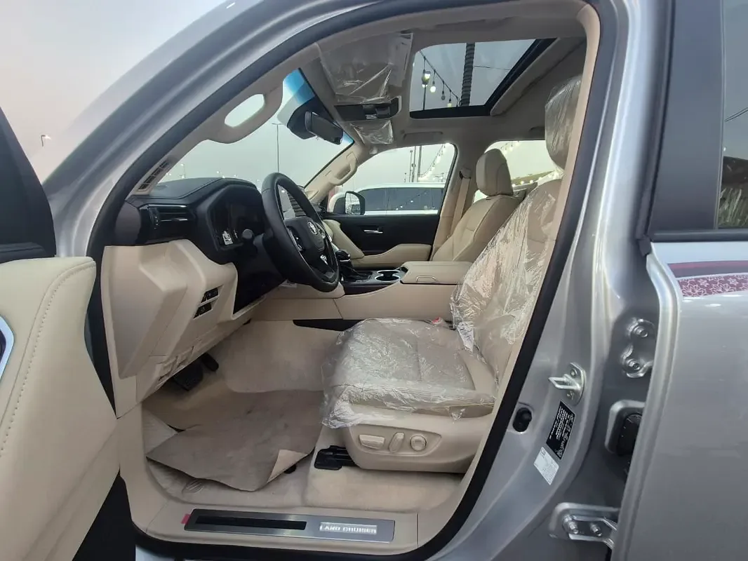 Toyota Land Cruiser 3.4 AT AWD (309 حصان) - 15