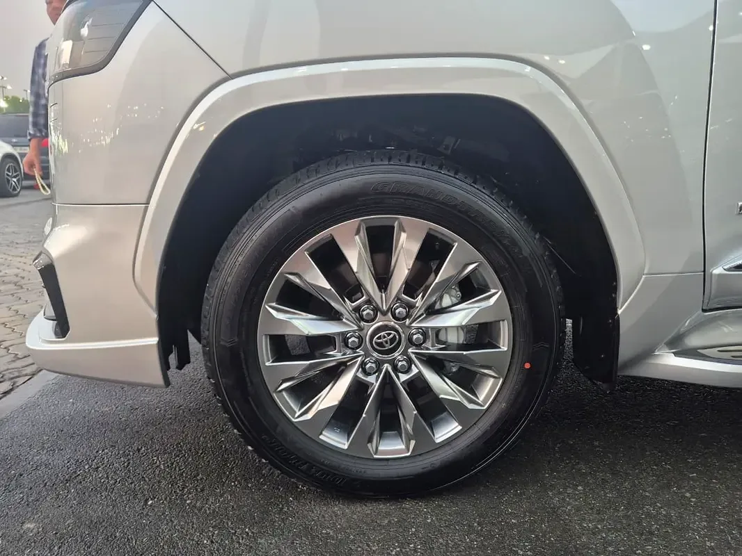 Toyota Land Cruiser 3.4 AT AWD (309 حصان) - 19