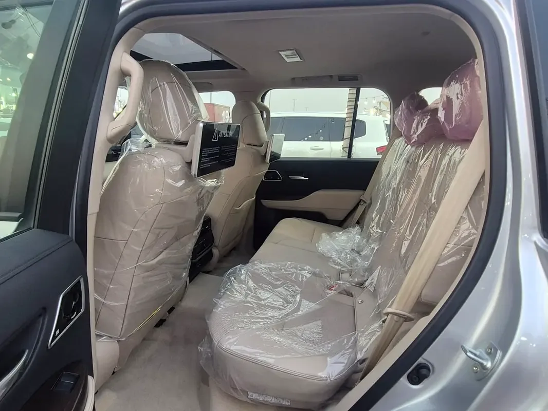Toyota Land Cruiser 3.4 AT AWD (309 حصان) - 16
